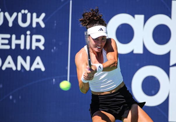 WTA, Tennis Damen 125 Adana Open Tennis Tournament ADANA, TURKIYE - SEPTEMBER 29: Turkish tennis player Ayla Aksu Kahraman competes against Elena Pridankina (not seen) during their round of 32 match at the WTA 125 Adana Open Tennis Tournament at Adana Tennis, Mountain and Water Sports Club (ATDSK) in Adana, Turkiye on September 29, 2026. Yakup Saglam Anadolu Adana Turkey. Editorial use only. Please get in touch for any other usage.  Copyright: x2026xAnadoluxYakupxSaglamx