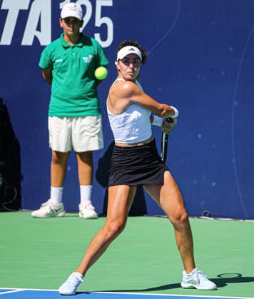 WTA, Tennis Damen 125 Adana Open Tennis Tournament ADANA, TURKIYE - SEPTEMBER 29: Turkish tennis player Ayla Aksu Kahraman competes against Elena Pridankina (not seen) during their round of 32 match at the WTA 125 Adana Open Tennis Tournament at Adana Tennis, Mountain and Water Sports Club (ATDSK) in Adana, Turkiye on September 29, 2026. Yakup Saglam Anadolu Adana Turkey. Editorial use only. Please get in touch for any other usage.  Copyright: x2026xAnadoluxYakupxSaglamx