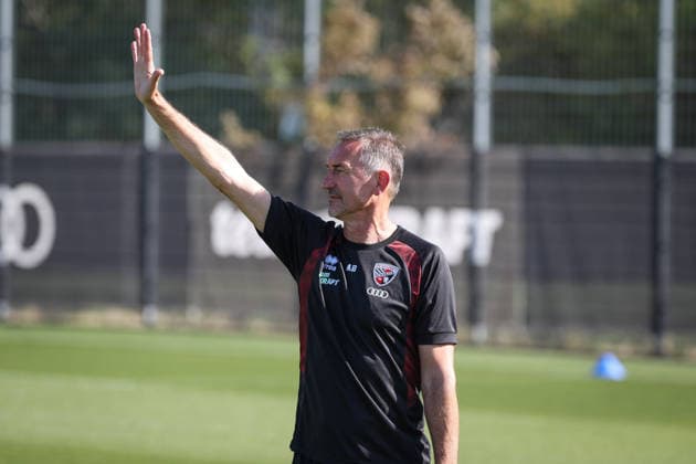 3rd Division Season 2026–27 1: Training Session with Achim Beierlorzer Head Coach Achim Beierlorzer FCI XXXXX Photo by Jürgen Meyer 3rd Division Season 2026–27 1: Training Session with Achim Beierlorzer