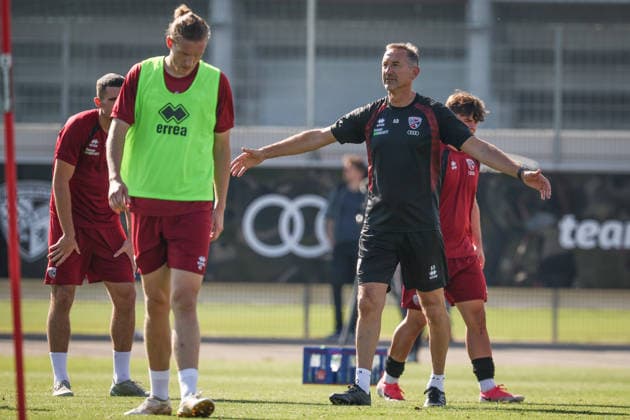 3rd Division Season 2026–27 1: Training Session with Achim Beierlorzer Head Coach Achim Beierlorzer FCI XXXXX Photo by Jürgen Meyer 3rd Division Season 2026–27 1: Training Session with Achim Beierlorzer
