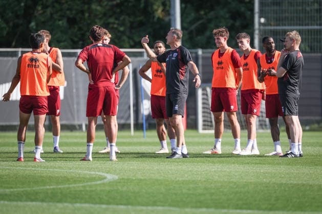 3rd Division Season 2026–27 1: Training Session with Achim Beierlorzer Head Coach Achim Beierlorzer FCI XXXXX Photo by Jürgen Meyer 3rd Division Season 2026–27 1: Training Session with Achim Beierlorzer