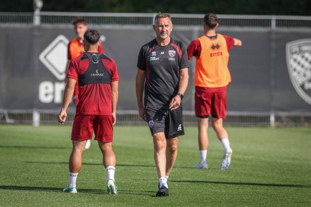 3rd Division Season 2026–27 1: Training Session with Achim Beierlorzer Head Coach Achim Beierlorzer FCI XXXXX Photo by Jürgen Meyer 3rd Division Season 2026–27 1: Training Session with Achim Beierlorzer