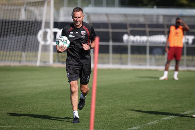 3rd Division Season 2026–27 1: Training Session with Achim Beierlorzer Head Coach Achim Beierlorzer FCI XXXXX Photo by Jürgen Meyer 3rd Division Season 2026–27 1: Training Session with Achim Beierlorzer