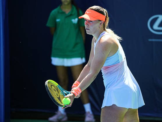 WTA, Tennis Damen 125 Adana Open Tennis Tournament ADANA, TURKIYE - SEPTEMBER 29: Hungarian Dalma Galfi competes against Elena Micic of Australia (not seen) during their round of 32 match at the WTA 125 Adana Open Tennis Tournament at Adana Tennis, Mountain and Water Sports Club (ATDSK) in Adana, Turkiye on September 29, 2026. Yakup Saglam Anadolu Adana Turkey. Editorial use only. Please get in touch for any other usage.  Copyright: x2026xAnadoluxYakupxSaglamx