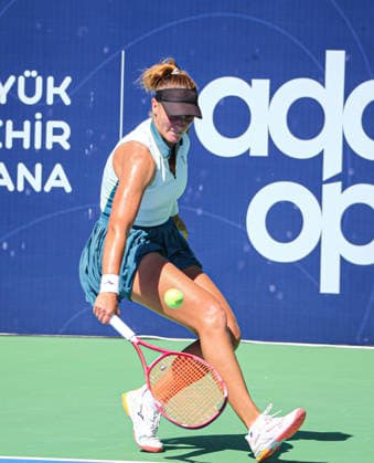 WTA, Tennis Damen 125 Adana Open Tennis Tournament ADANA, TURKIYE - SEPTEMBER 29: Elena Pridankina of Russia competes against Ayla Aksu of Turkiye (not seen) during their round of 32 match at the WTA 125 Adana Open Tennis Tournament at Adana Tennis, Mountain and Water Sports Club (ATDSK) in Adana, Turkiye on September 29, 2026. Yakup Saglam Anadolu Adana Turkey. Editorial use only. Please get in touch for any other usage.  Copyright: x2026xAnadoluxYakupxSaglamx