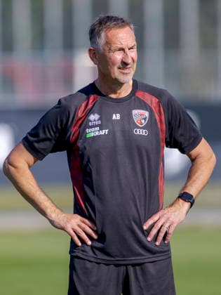 Ingolstadt, Germany, September 29, 2026; 3rd Division 2026–2027; FC Ingolstadt 04; Training; Pictured: Coach Achim Beierlorzer; FCI Training Facility; Audi Sportpark Bayern Copyright: xFotostandx xSchäferx