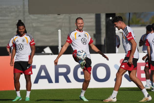 Waldemar Anton, Germany, enjoys training at Herzo Base on September 29, 2026. German National Team, Nations League preparation, Home Ground, HerzoBase, World of Adidas, Herzogenaurach