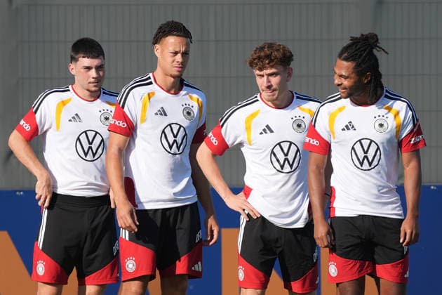 Nico Schlotterbeck, Germany; Felix Keidel, Germany; Derry Scherhant, Philipp Treu, Germany; Bambase Conte, Germany; Herzo Base, September 29, 2026; German National Team, Nations League Preparation, Home Ground, HerzoBase, World of Adidas, Herzogenaurach