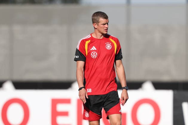 Sven Bender, Germany, Assistant Coach, GER, German National Team, Training, Soccer, UEFA Nations League, 2026–2027 Season, September 29, 2026, GER, German National Team, Training, Soccer, UEFA Nations League, 2026–2027 Season, September 29, 2026, Herzogenaurach Copyright: xEibner-Pressefoto JennixMaulx EP_JML