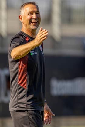 Ingolstadt, Germany, September 29, 2026; 3. Liga 2026–2027; FC Ingolstadt 04; Training; Pictured: FCI Coach Achim Beierlorzer gesturing on the field at the Audi Sportpark Bayern training facility Copyright: xFotostandx xSchäferx