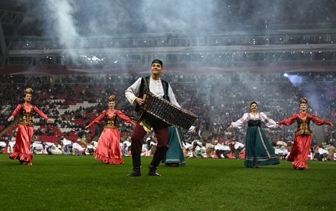 Russia Soccer Friendly Russia - Iran 9253934 29.09.2026 Artists perfrom before the friendly soccer match between Russia and Iran at Ak Bars Arena stadium, in Kazan, Republic of Tatarstan, Russia. Maksim Bogodvid Sputnik Kazan Republic of Tatarstan Russia  Copyright: xMaksimxBogodvidx