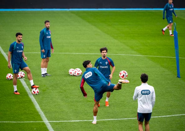 MALMÖ, Sept. 29, 2026 — Portugal’s national soccer team in action during a training session at Eleda Stadion in Malmö, Sweden, on Sept. 29, 2026. Portugal will face Denmark in the Nations League in Copenhagen on Thursday, but is based in Malmö, Sweden. MALMÖ SWEDEN x50090x  Copyright: xJohanxNilssonx xTTx SWEDEN SOCCER PORTUGAL NATIONAL TEAM