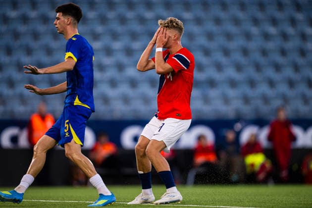September 29, 2026: Sindre Walle Egeli of Norway reacts after missing a scoring opportunity during the UEFA European Under-21 Qualifier soccer match between Norway and Bosnia and Herzegovina on September 29, 2026 in Stavanger. Photo by Marius Simensen. BILDBYRAN COP 238 bbeng bosnia bosnia and herzegovina depp em qualification soccer u21 uefa euro under-21 qualifiers  Copyright: MARIUSxSIMENSEN BB260929BB329