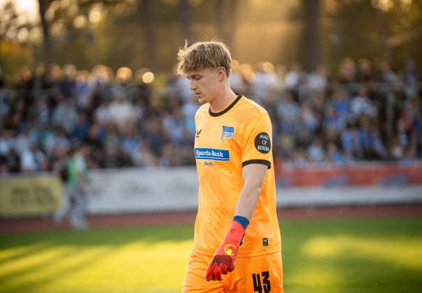 Friendly Match: Hertha BSC vs. Hertha 03 Zehlendorf Berlin, September 29, 2026 Friendly Match: Tim GOLLER, Hertha BSC 43, during the Hertha BSC vs. Hertha 03 Zehlendorf match at Ernst Reuter Sportfeld on September 29, 2026, in Berlin, Germany Copyright: xBEAUTIFULxSPORTS Kuehnx