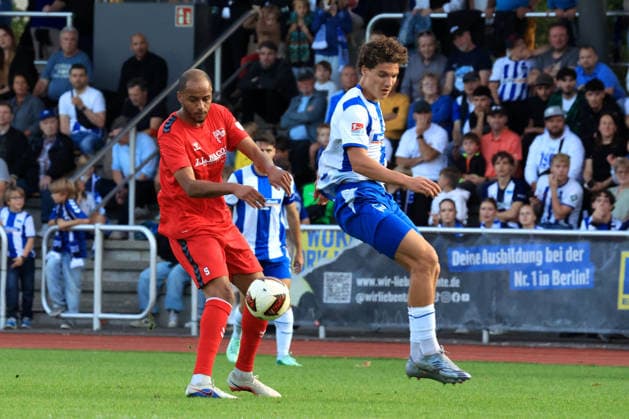 September 29, 2026, Germany, Soccer, Friendly Match, 2. Bundesliga, Matchday, 2026–2027 Season, Ernst Reuter Stadium, Berlin, Hertha 03 Zehlendorf vs. Hertha BSC; Loui Samson (Hertha 03) 5, Soufian Gouram (Hertha BSC Berlin) 33; 2. Bundesliga; DFB and DFL regulations prohibit any use of photographs as image sequences and or quasi-video; nordphoto GmbH, Engler, Berlin; Ernst Reuter Stadium, Berlin, Germany Copyright: xNordphotox xEnglerx