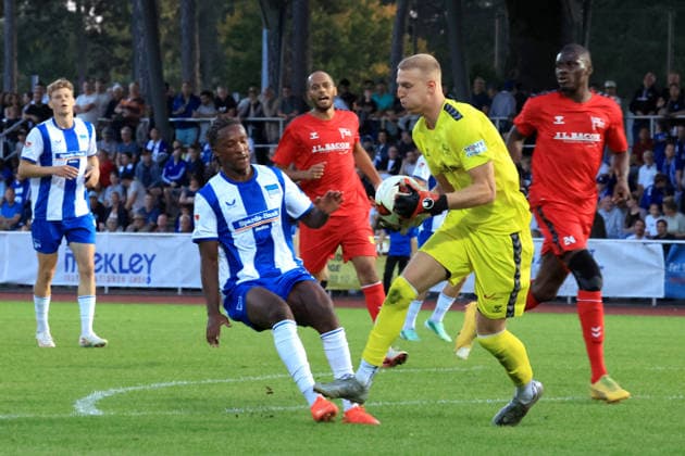 September 29, 2026, Germany, Soccer, Friendly Match, 2. Bundesliga, Matchday, 2026–2027 Season, Ernst Reuter Stadium, Berlin; Hertha 03 Zehlendorf vs. Hertha BSC; Liam Brenn (Hertha 03) 1, Jelani Ndi (Hertha BSC Berlin) 2; 28; 2nd Division; DFB and DFL regulations prohibit any use of photographs as image sequences and or quasi-video; nordphoto GmbH; Engler; Berlin; Ernst Reuter Stadium; Berlin, Germany Copyright: xNordphotox xEnglerx