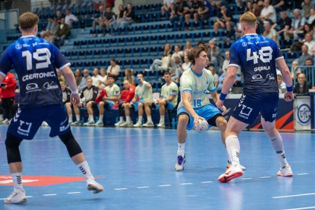 Miro Schluroff, backcourt, VfL Gummersbach 15, Oskar Czertowicz, backcourt, PGE Wybrzeze Gdansk 19, Tomasz Gebala, backcourt, PGE Wybrzeze Gdansk 48, , VfL Gummersbach vs. PGE Wybrzeze Gdansk, EHF European League, Men, Matchday 1, 2026–2027 Season, September 29, 2026, Gummersbach, North Rhine-Westphalia, Germany Copyright: xkolbert-press MartinxWdziecznyx