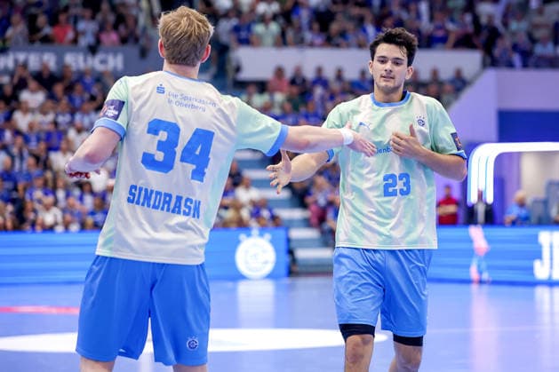 September 29, 2026, Handball, EL, VfL Gummersbach vs. PGE Wybrzeza Gdansk, Matchday 1 of the EHF European League, 2026–27 Men’s Season, Schwalbe Arena: Nikola Roganovic (VfL Gummersbach, 23) celebrates a goal alongside Gardar Ingi Sindrason (VfL Gummersbach, 34) in North Rhine-Westphalia, Germany
