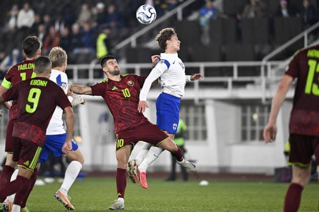Valeri Gromyko of Belarus vies with Anssi Suhonen (R) of Finland during the UEFA Nations League League C Group C1 football match between Finland and Belarus in Helsinki, Finland, on September 29, 2026. - RONI REKOMAA Helsinki Finland FPIFWmH2TVU  Copyright: xRonixRekomaax FPIFWmH2TVU
