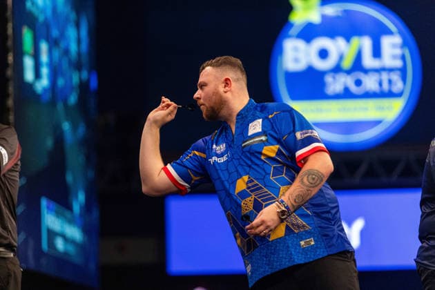 2026 BOYLE Sports World Grand Prix Josh Rock throws a dart during the 2026 Boyle Sports World Grand Prix at Mattioli Arena, Leicester, United Kingdom on 29 September 2026 Credit: James Hibbert Every Second Media Editorial use only. All images are copyright Every Second Media Limited. No images may be reproduced without prior permission. Copyright: xIMAGO EveryxSecondxMediax ESM-2193-0003 JamesxHibbertx xEveryxSecondxMediax