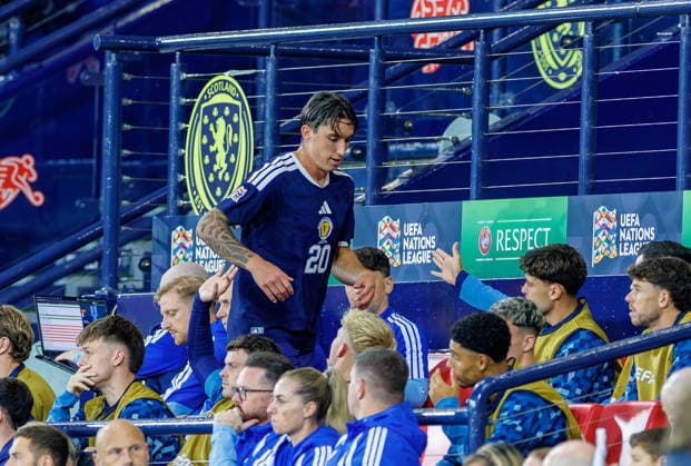 29.09.2026 Scotland v Switzerland, UEFA Nations League, League Stage : Kieran Bowie was subbed off after Jack Hendry’s red card  Copyright: xKennyxRamsay.Scotlandx NINTCHDBPICT001112141135