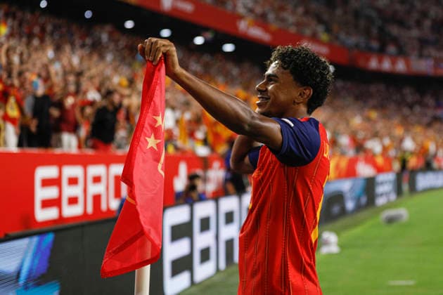 NED: Spain v Croatia. UEFA Nations League. Matchday 2. Lamine Yamal of Spain during Spain v Croatia UEFA Nations League match at La Cartuja Stadium on September 29, 2026 in Sevilla, Spain. kpng Copyright: xAntonioxPozox xPRESSINPHOTOx AP_2627_ESP_CRO_004