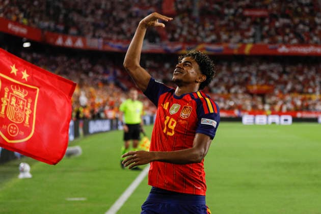 NED: Spain v Croatia. UEFA Nations League. Matchday 2. Lamine Yamal of Spain during Spain v Croatia UEFA Nations League match at La Cartuja Stadium on September 29, 2026 in Sevilla, Spain. kpng Copyright: xAntonioxPozox xPRESSINPHOTOx AP_2627_ESP_CRO_007