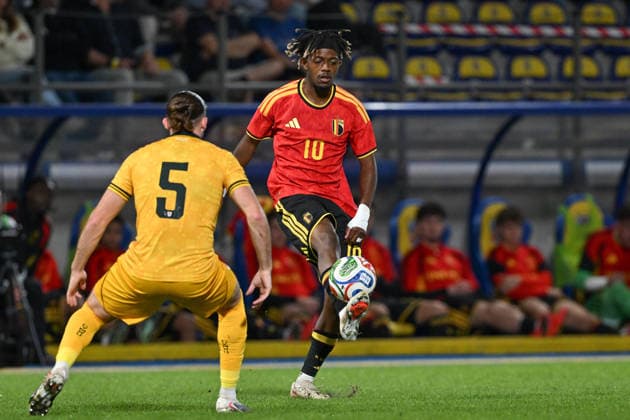 260924 Belgium U21, U 21 vs Wales U21 Samuel Mbangula (10) of Belgium pictured during a soccer game between the Under 21 national teams of Belgium and Wales on matchday 11 in group I in the qualifying of the UEFA Under 21 Championship , on Tuesday 29 September 2026 in Westerlo , Belgium .(Photo by David Catry Isosport) Westerlo Belgium  Copyright: xDavidxCatryx 20260929DC2_5518