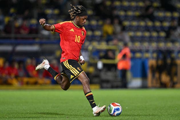 260924 Belgium U21, U 21 vs Wales U21 Samuel Mbangula (10) of Belgium pictured during a soccer game between the Under 21 national teams of Belgium and Wales on matchday 11 in group I in the qualifying of the UEFA Under 21 Championship , on Tuesday 29 September 2026 in Westerlo , Belgium .(Photo by David Catry Isosport) Westerlo Belgium  Copyright: xDavidxCatryx 20260929DC2_5617