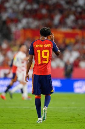 September 29, 2026, Sevilla, Sevilla, Spain: Lamine Yamal of Spain looks on during the UEFA Nations League 2026 27 group phase match between Spain and Croatia at Ramon Sanchez-Pizjuan stadium on September 29, 2026, in Sevilla, Spain. Spain V Croatia - UEFA Nations League 2026 27 Group A3 MD2  - ZUMAa181 20260929_zaa_a181_062 Copyright: xJoaquinxCorcherox