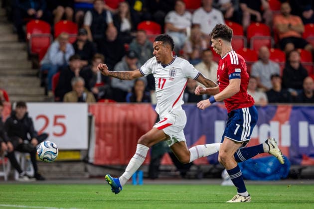 CZECHIA - ENGLAND Morgan Rogers of England and Chelsea and Ladislav Krejci of Czechia and Wolverhampton Wanderers FC Wolves during UEFA Nations League - League A - Group A3 - Matchday 2 - football match between Czechia and England. Fortuna Arena, Eden, Stadion, Prague, Czechia September 29, 2026. Photo by Branislav Racko Copyright: xx 080A5910