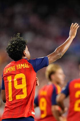 September 29, 2026, Sevilla, Sevilla, Spain: Lamine Yamal of Spain celebrates after scoring his team s first goal during the UEFA Nations League 2026 27 group phase match between Spain and Croatia at Ramon Sanchez-Pizjuan stadium on September 29, 2026, in Sevilla, Spain. Spain V Croatia - UEFA Nations League 2026 27 Group A3 MD2  - ZUMAa181 20260929_zaa_a181_070 Copyright: xJoaquinxCorcherox