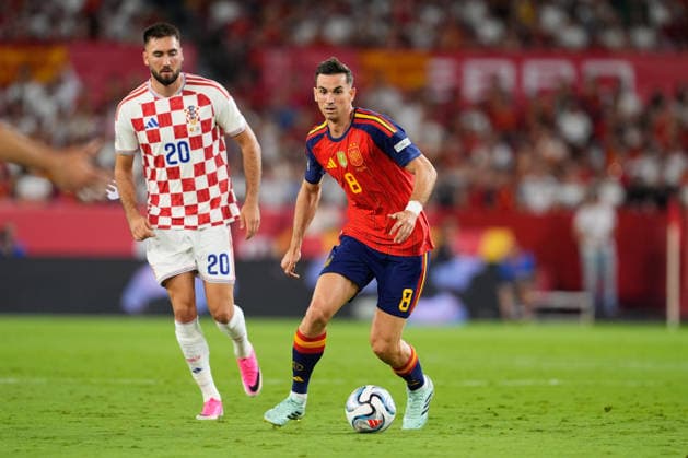 September 29, 2026, Sevilla, Sevilla, Spain: Fabian Ruiz of Spain runs with the ball during the UEFA Nations League 2026 27 group phase match between Spain and Croatia at Ramon Sanchez-Pizjuan stadium on September 29, 2026, in Sevilla, Spain. Sevilla Spain - ZUMAa181 20260929_zaa_a181_076 Copyright: xJoaquinxCorcherox
