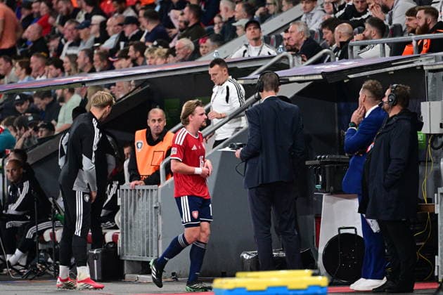 Pavel Sulc of Czechia, who was ejected, leaves the field during the UEFA Nations League, A3 group 2nd round match Czech Republic vs England, on September 29, 2026, in Prague, Czech Republic. (CTKxPhoto MichalxKamaryt) CTKPhotoP2026092908675  CTKPhotoP2026092908675
