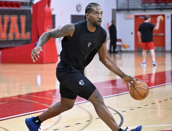 September 29, 2026, Quebec, Qc, Canada: Toronto Raptors Kawhi Leonard during basketball training camp action in Quebec City, Tuesday, Sept. 29, 2026 Canada News - September 29, 2026  - ZUMAc35_ 20260929_zaf_c35_079 Copyright: xJacquesxBoissinotx