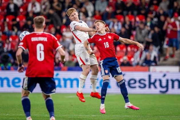 CZECHIA - ENGLAND Lewis Hall of England and Newcastle United and Matej Radosta of Czechia and FK Teplice during UEFA Nations League - League A - Group A3 - Matchday 2 - football match between Czechia and England. Fortuna Arena, Eden, Stadion, Prague, Czechia September 29, 2026. Photo by Branislav Racko Copyright: xx 080A6392