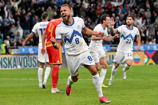 LJUBLJANA, SLOVENIA - SEPTEMBER 29: Sandi Lovric of Slovenia (C) celebrate score during the UEFA Nations League, League B Group B1, match between Slovenia and North Macedonia at Stadion Stozice, Ljubljana on September 29, 2026 in Ljubljana, Slovenia. (Photo by Igor Kupljenik Sports Press Photo). Copyright: xIgorxKupljenikx xSPPx Sportspressphoto_SPR242812