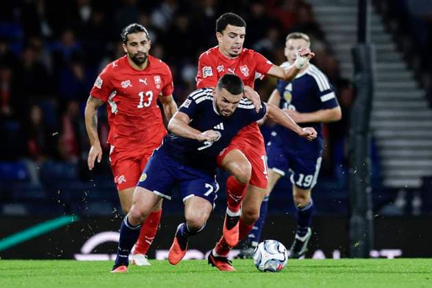 Scotland v Switzerland UEFA Nations League John McGinn of Scotland and Zeki Amdouni of Switzerland during the UEFA Nations League Group B1 match at Barclays Hampden, Glasgow 29 09 2026 UK Newspapers OUT Copyright: xJamiexJohnstonx FIL-24011-0108