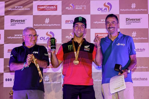 W2RC - RALLYE DU MAROC 2026 VENTURA Martim (por), Monster Energy Honda HRC, Honda CRF 450, FIM W2RC, Rally 2, portrait medals ceremony during the Stage 1 of the Rallye du Maroc 2026, 4th round of the 2026 WR2C Championship from September 29, 2026 between Agadir and Zagora, Morocco - AgadirMorocco  Copyright: xPauloxMariax