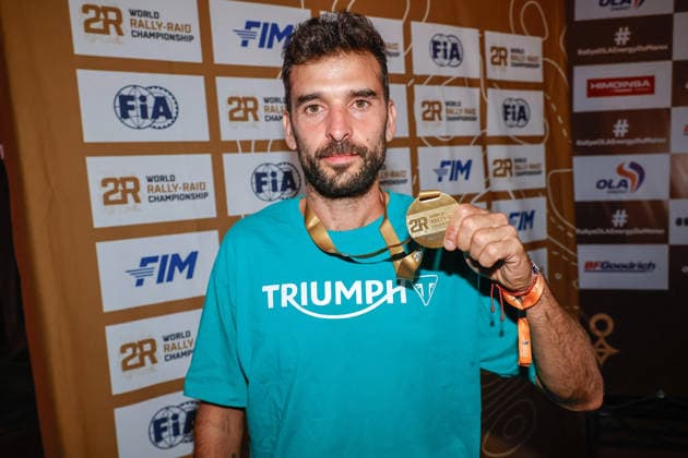 W2RC - RALLYE DU MAROC 2026 MARTIN Albert (esp), Triumph Spain, X Triumph TF 450 Rally, FIM W2RC, Rally 3 MM, portrait medals ceremony during the Stage 1 of the Rallye du Maroc 2026, 4th round of the 2026 WR2C Championship from September 29, 2026 between Agadir and Zagora, Morocco - AgadirMorocco  Copyright: xPauloxMariax