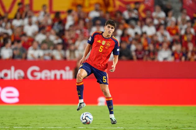 September 29, 2026, Sevilla, Sevilla, Spain: Pau Cubarsi of Spain controls the ball during the UEFA Nations League 2026 27 group phase match between Spain and Croatia at Ramon Sanchez-Pizjuan stadium on September 29, 2026, in Sevilla, Spain. Spain V Croatia - UEFA Nations League 2026 27 Group A3 MD2  - ZUMAa181 20260929_zaa_a181_109 Copyright: xJoaquinxCorcherox