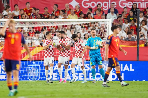 September 29, 2026, Sevilla, Sevilla, Spain: Dion Beljo of Croatia celebrates after scoring his team s first goal with teammates during the UEFA Nations League 2026 27 group phase match between Spain and Croatia at Ramon Sanchez-Pizjuan stadium on September 29, 2026, in Sevilla, Spain. Spain V Croatia - UEFA Nations League 2026 27 Group A3 MD2  - ZUMAa181 20260929_zaa_a181_126 Copyright: xJoaquinxCorcherox
