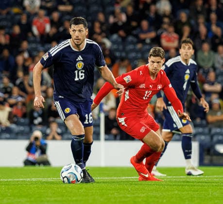 29.09.2026: Scotland v Switzerland: Scott McKenna of Scotland and Cedric Itten of Switzerland  Copyright: xWilliexVassx NINTCHDBPICT001112157829