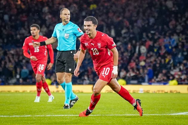 Soccer: UEFA Nations League 2026–2027, Matchday 2: Scotland vs. Switzerland at Hampden Park, Glasgow—Goal and celebration following Zeki Amdouni’s goal for Switzerland (0–3), 10: Joy, Emotions, Cheers Copyright: xJOERANxSTEINSIEKx