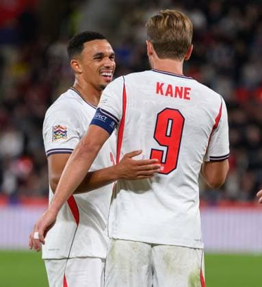 29 September 2026 - Czech Republic v England - UEFA Nations League - Prague. Czech Republic v England - UEFA Nations League - Prague. Harry Kane celebrates his goal with Trent Alexander-Arnold. Picture : Mark Pain PRAGUE CZECH REPUBLIC  Copyright: xMarkxPainx