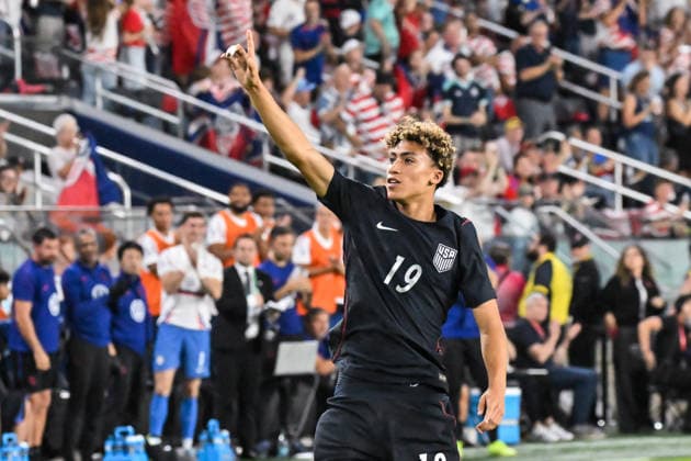 ST. LOUIS, MO - SEPTEMBER 29: Forward Julian Hall (19) of The United States celebrates after scoring a goal during the Impact Match where the United States Men™s national team, Nationalteam hosted the Chile Men™s National Team on Tuesday September 29th, 2026, at Energizer Park in St. Louis City, MO. (Photo by Rick Ulreich Icon Sportswire) SOCCER: SEP 29 USA vs Chile EDITORIAL USE ONLY Icon26092924