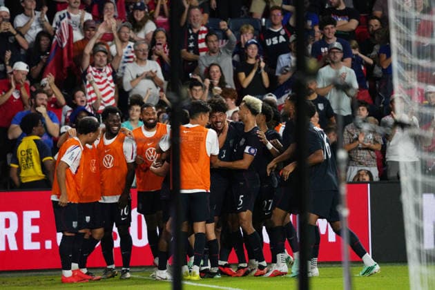 Players of United States celebrate a goal during a friendly match between the United States and Chile at Energizer Park in St. Louis, USA, 29 September 2026. International Friendly, Länderspiel, Nationalmannschaft United States vs Chile !ACHTUNG: NUR REDAKTIONELLE NUTZUNG!  Copyright: xKennethxFernándezx AMDEP3326 20260930-55021540915_1