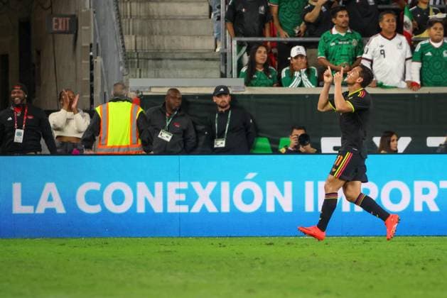 September 29, 2026, Harrison, Nj, united states: Harrison, USA, 09 29 2026 - Mexico-Peru - Renzo Garces of Peru during the friendly match between Mexico and Peru, a FIFA international break game, at the Sports Illustrated Stadium in Harrison, New Jersey, USA, on Tuesday night, September 29. Harrison united states - ZUMAv122 20260929_aap_v122_042 Copyright: xWilliamxVolcovx