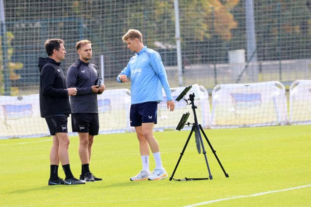 September 30, 2026, Germany, Soccer, 2. Bundesliga, 2026–2027 season, Sportforum, Hertha BSC, Training: Jan Luca Schuler, Hertha BSC Berlin 18, Fitness Coach Hendrik Kuchno, Hertha BSC Berlin, 2nd Division. DFB and DFL regulations prohibit any use of photographs as image sequences and or quasi-video. nordphoto GmbH, Engler, Berlin, Sportforum, Berlin, Germany Copyright: xNordphotox xEnglerx