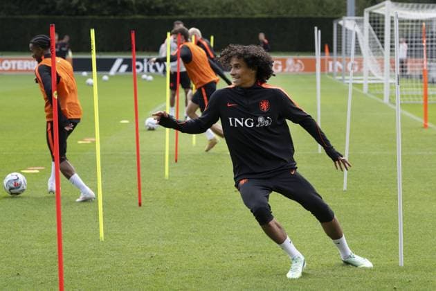 ZEIST - Gjivai ZechiÃ«l during a training session in preparation for the Nations League matches against Greece and Serbia. OLAF KRAAK ANP xVIxANPxSportx xxANPxIVx 570865441 originalFilename: 570865441.jpg